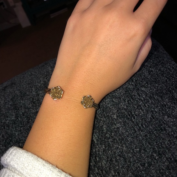 Kendra Scott Cuff - Picture 1 of 6